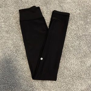 Lululemon Wonder Under Straight leg Legging